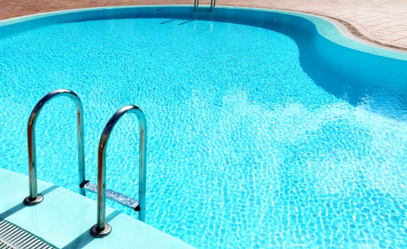 Prevents Algae & Bacteria Growth